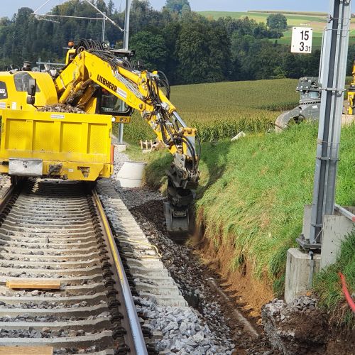 Bauhandwerk Langnau | Projekte | Kabeltrasse Schwarzwasserbrücke